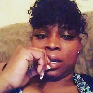 Meet your Posher, Keila